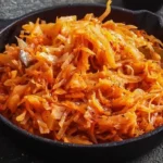 dusene-zeli-s-telecim-a-susenymi-svestkami-klasicky-recept.webp.webp